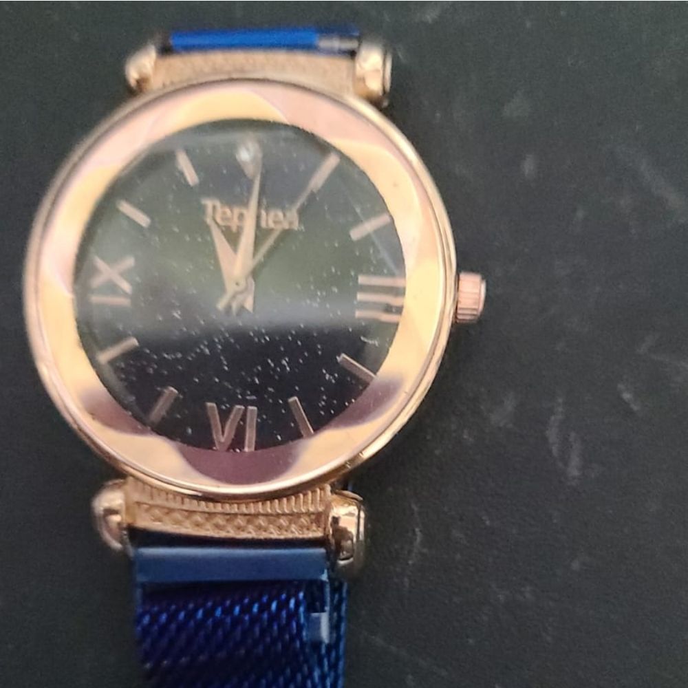 1pcs Luxury Women Watches Fashion Elegant Magnet B - Picture 3 of 3